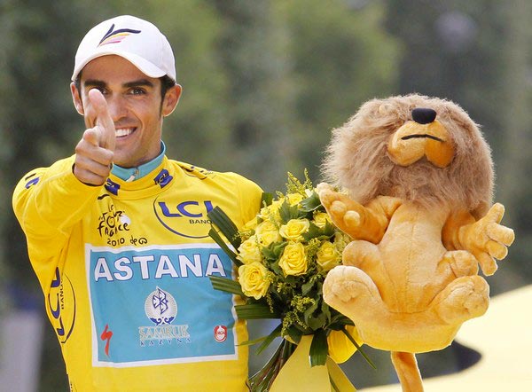 Alberto Contador in the yellow jersey