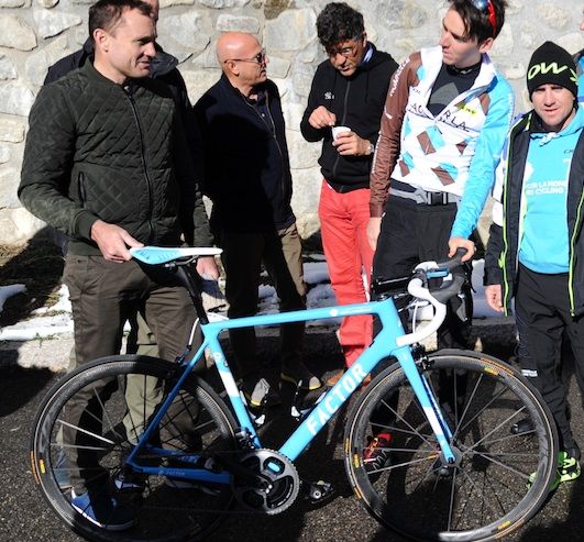 factor bikes ag2r