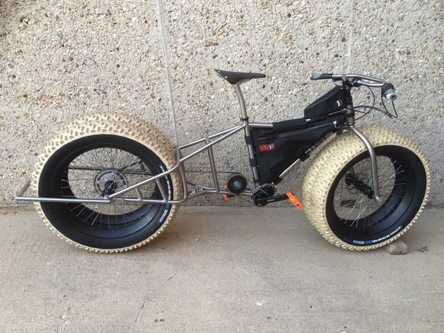 Quad store fat bike