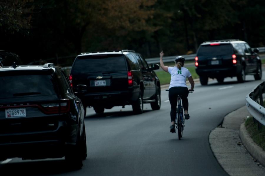 trump middle finger