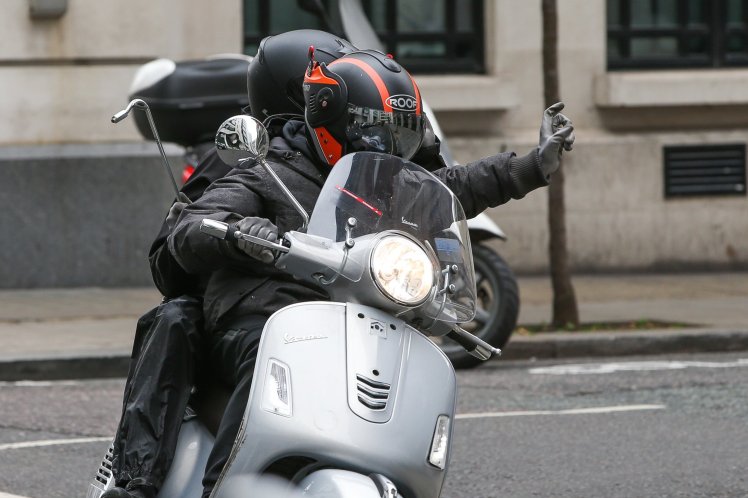 scooter push cyclist