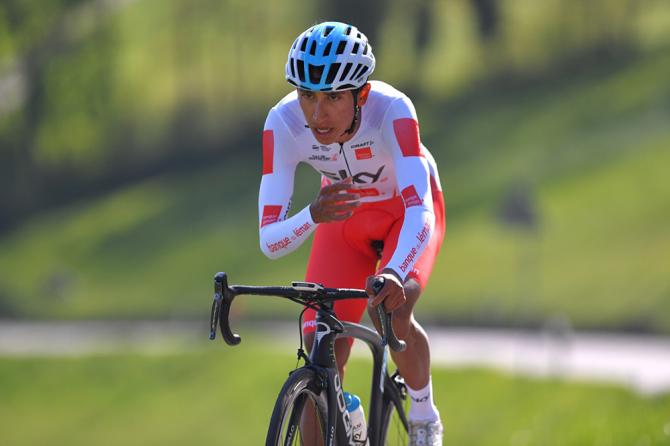 Egan Bernal wins stage 3 Tour de Romandie