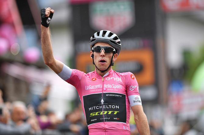 Simon Yates wins stage 15 giro d'italia 2018
