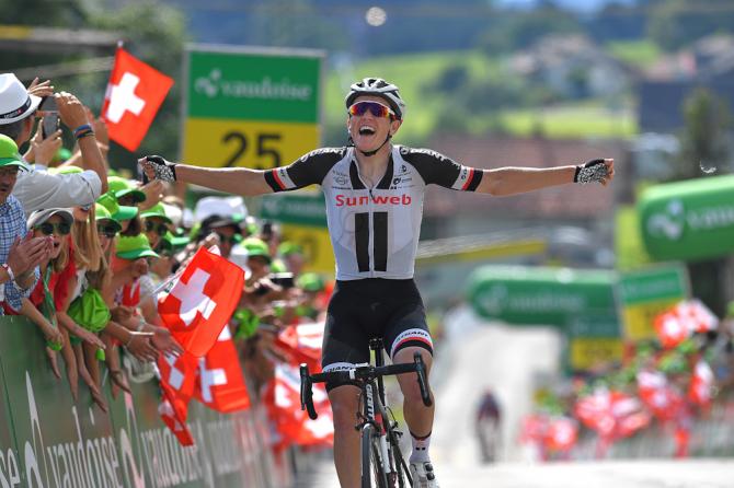 Søren Kragh Andersen wins stage 6 tour de suisse 2018