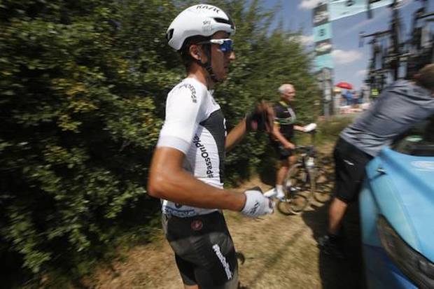 Gianni Moscon kicked out tour de france 2018