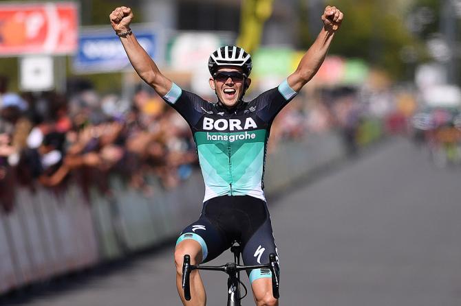 Gregor Muhlberger wins stage 6 binck bank tour 2018