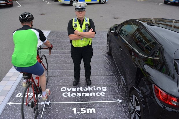 overtaking cyclist