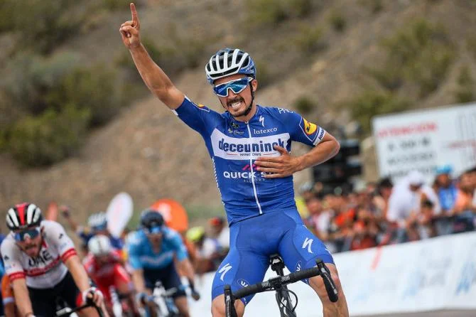 Julian Alaphilippe wins stage 2 vuelta san juan 2019