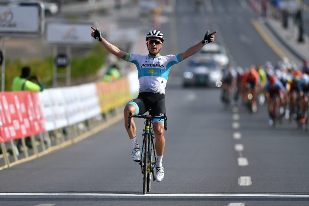 Alexey Lutsenko wins stage 2 Tour of Oman 2019