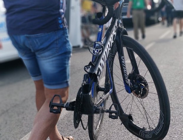 Kasper Asgreen S Bike Snapped In Half During Nasty Crash Cycling Today Official