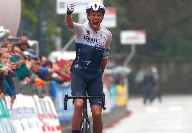 Alessandro De Marchi takes the victory in Tre Valli Varesine