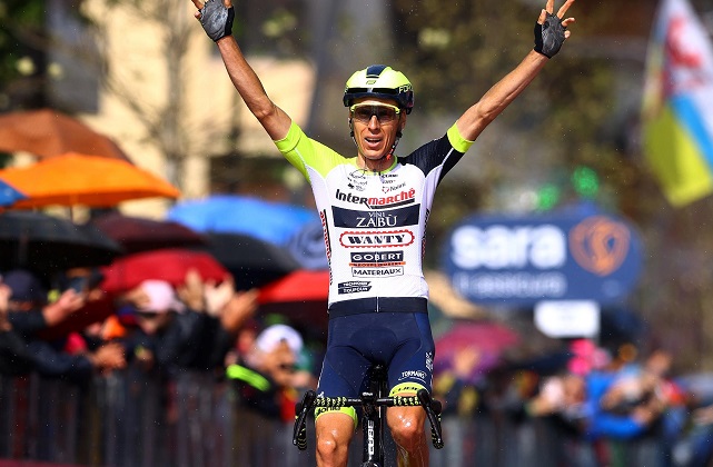 Jan Hirt wins brutal stage 16 at Giro d'Italia