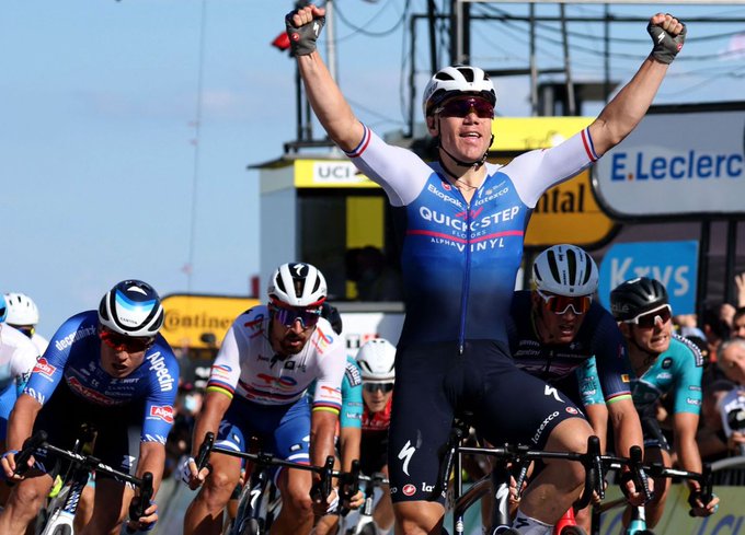 Tour de France Stage 2: Jakobsen wins in the middle of a wind war and Van  Aert is new leader