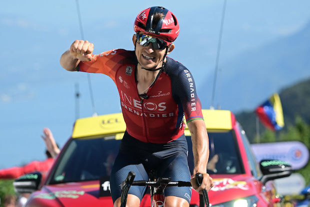 Kwiatkowski conquista Grand Colombier mientras Pogacar se acerca a Vingegaard